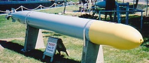 Mark-14 torpedo on display at the U.S.S. Cod Memorial in Cleveland. The yellow warhead indicates a practice torpedo. At the end of the run, the water ballast in the warhead would be expelled by compressed air, bringing the torpedo to the surface, where it could be recovered. In normal service the air flask, afterbody and tail section were painted with a thick-film rust preventive called "Tectyl," and would appear nearly black.